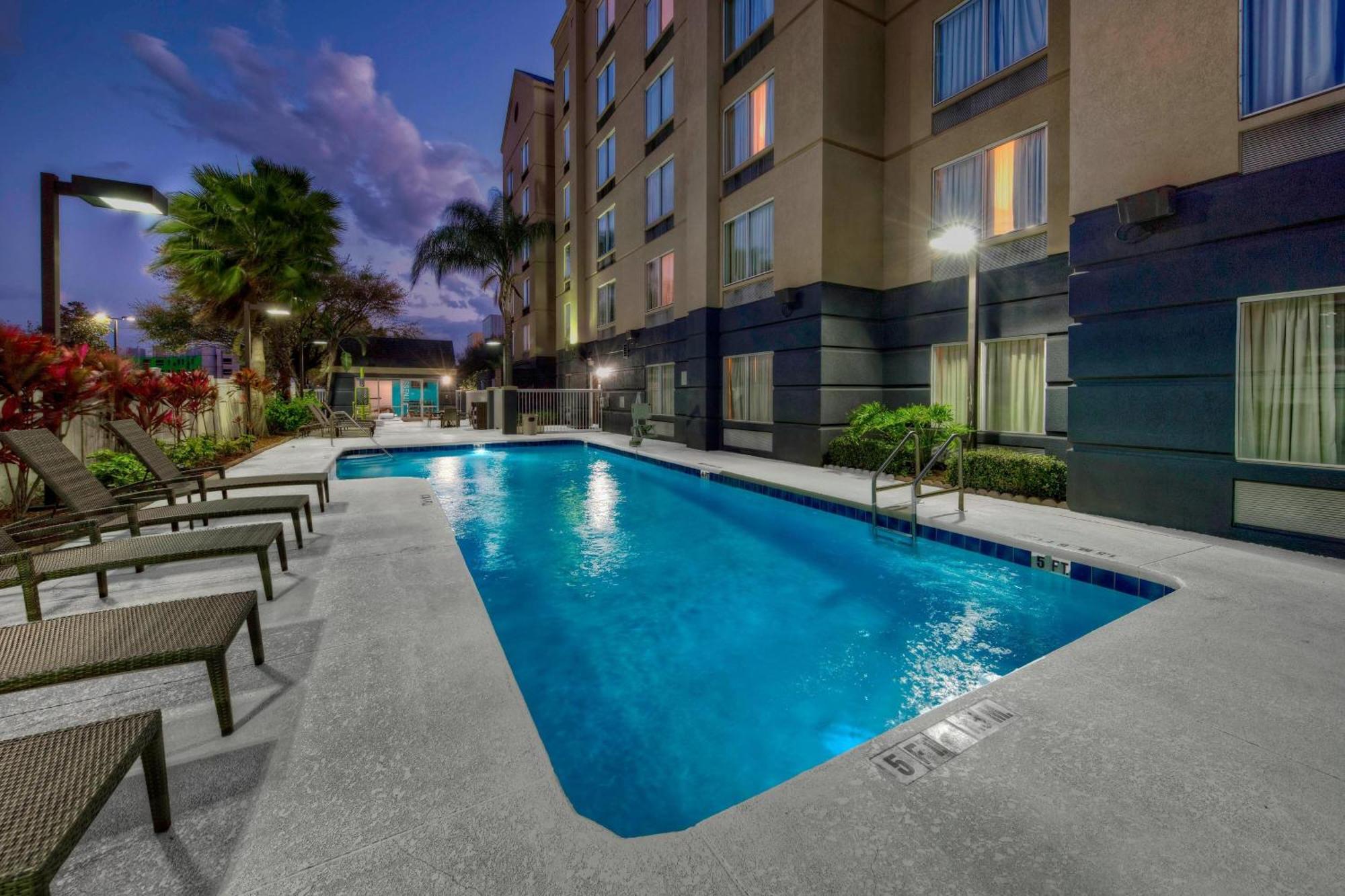 Fairfield Inn And Suites By Marriott Orlando Near Universal Orlando Kültér fotó